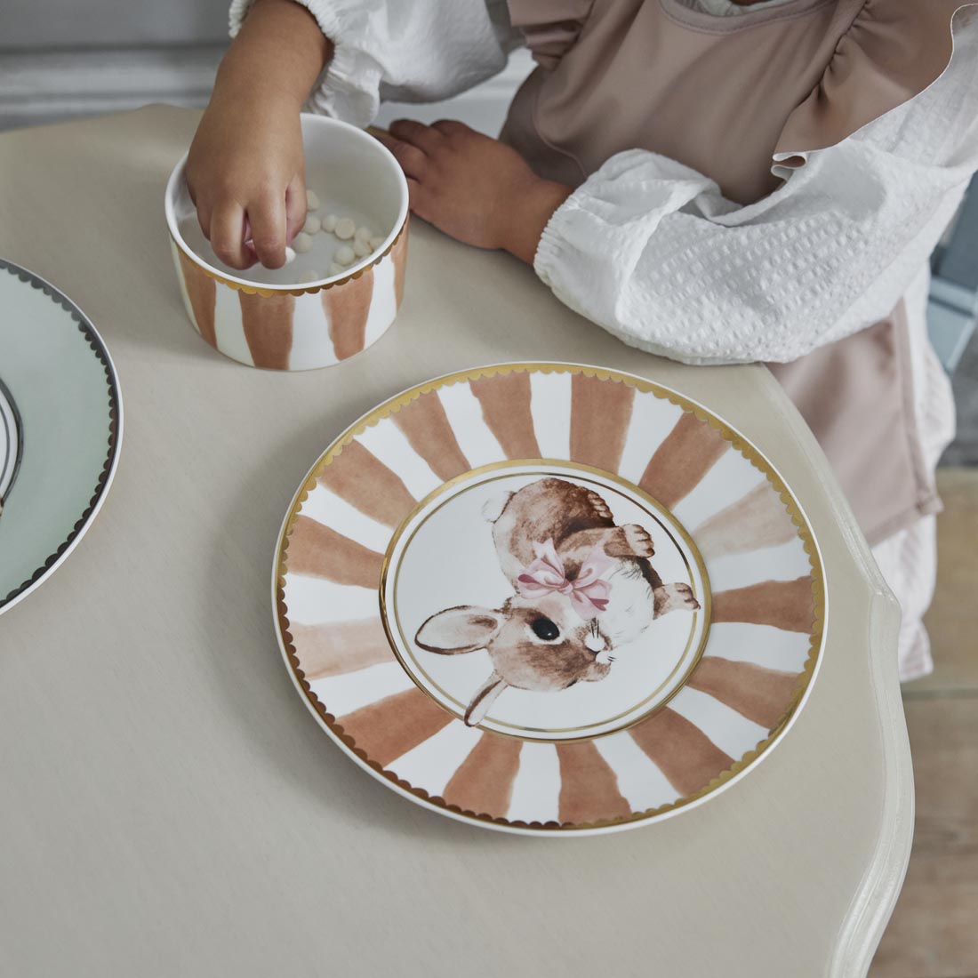 Porcelain Dinner Set Bunny Darling Elodie