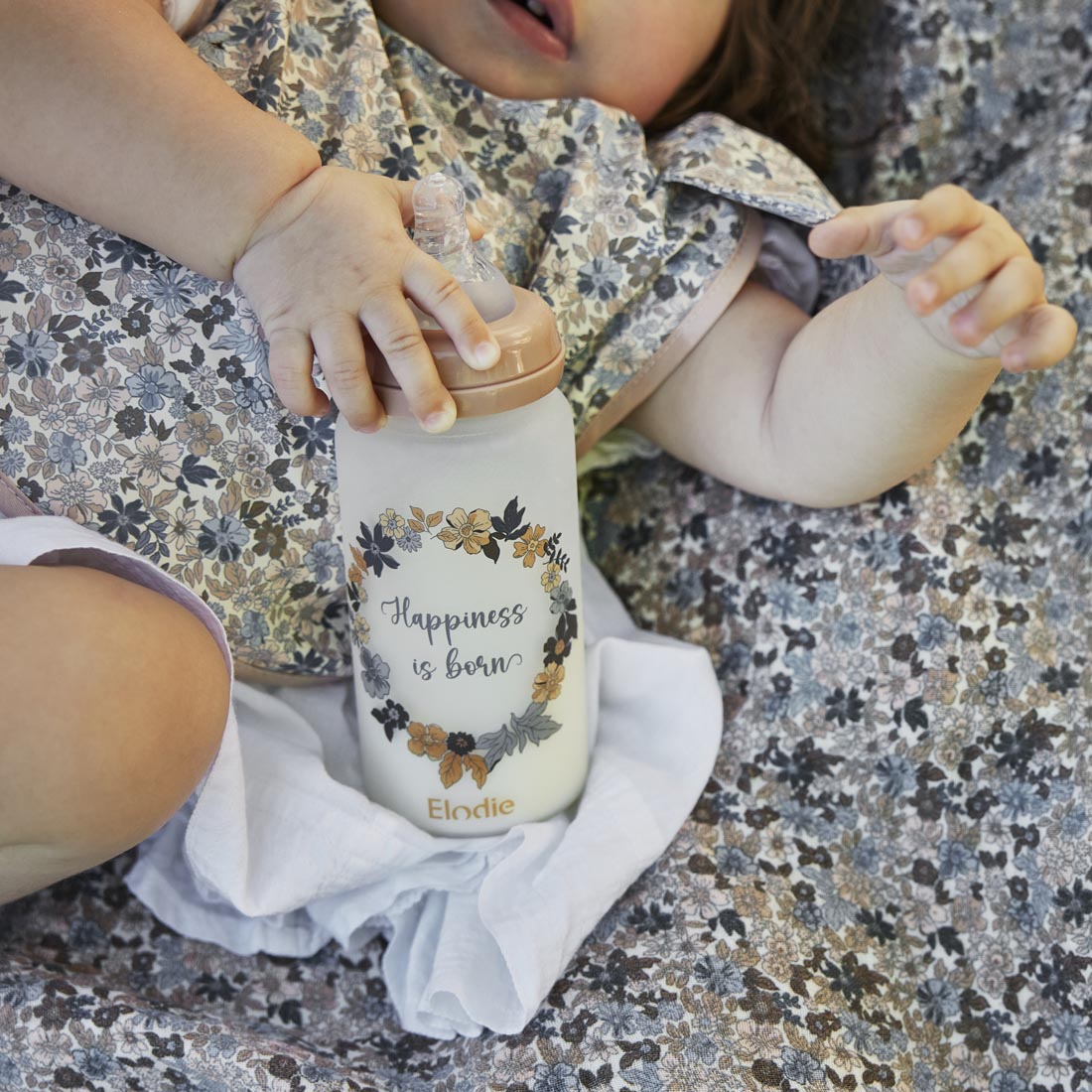 Inslaget present-set till Babyshower och kalas! | Elodie
